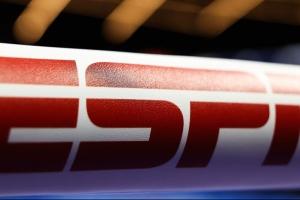 感觉不如直播吧~ESPN新版数据栏反人类设计令球迷抓狂 谁看谁难受